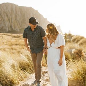 VICI beautiful white dress! Worn once for an engagement shoot.
